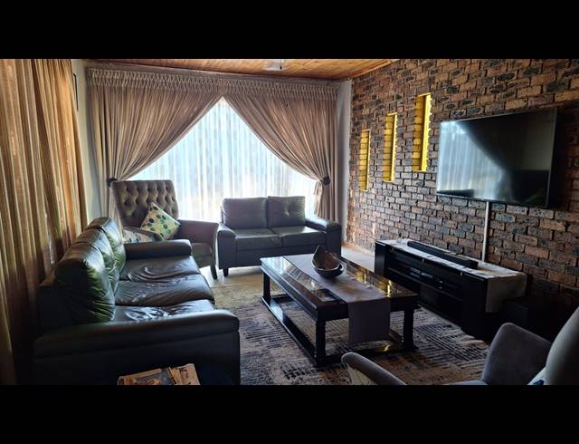 3 BEDROOM HOUSE FOR SALE IN WALDRIFT